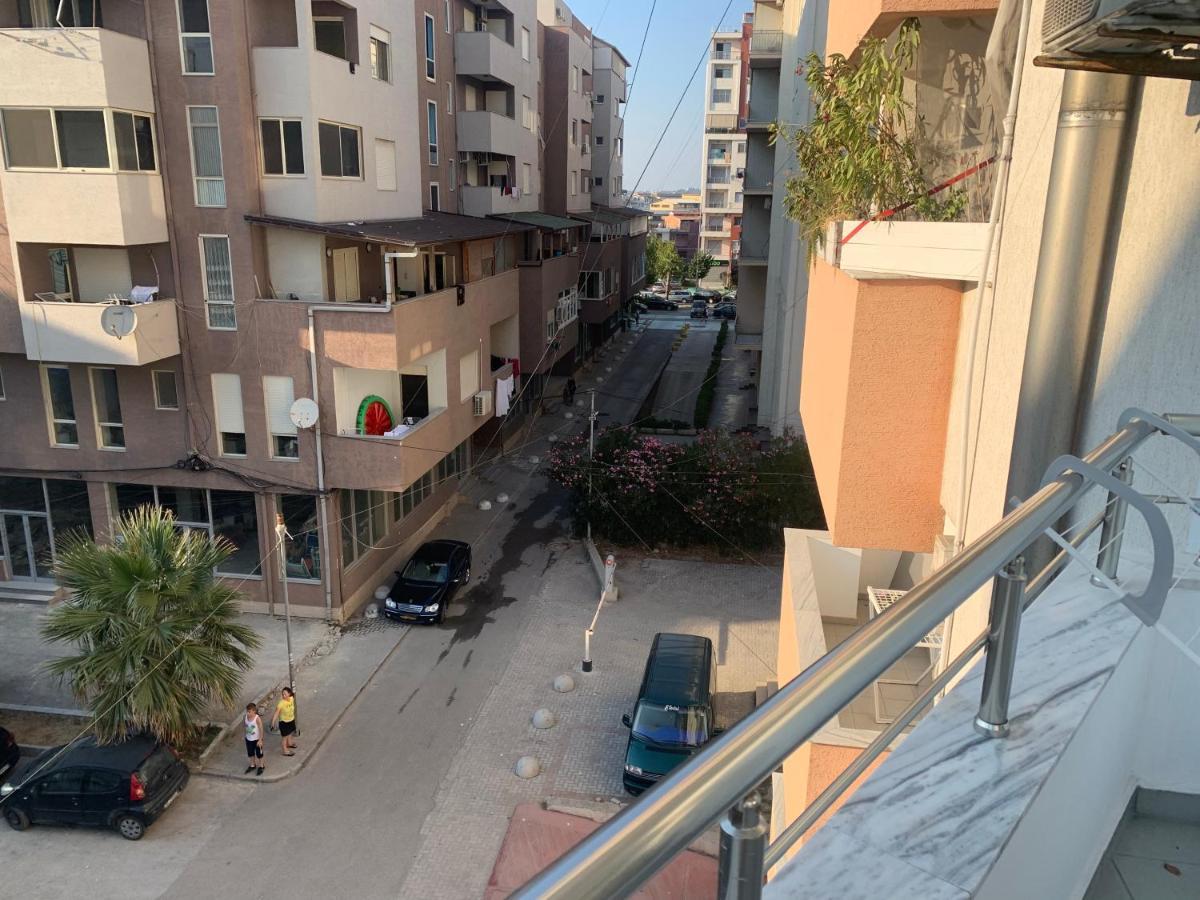 Kokomani 2 Apartment Durres Ngoại thất bức ảnh
